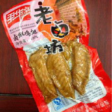 從山城風(fēng)味到全國餐桌 重慶特產(chǎn)零食的產(chǎn)業(yè)鏈與市場探析